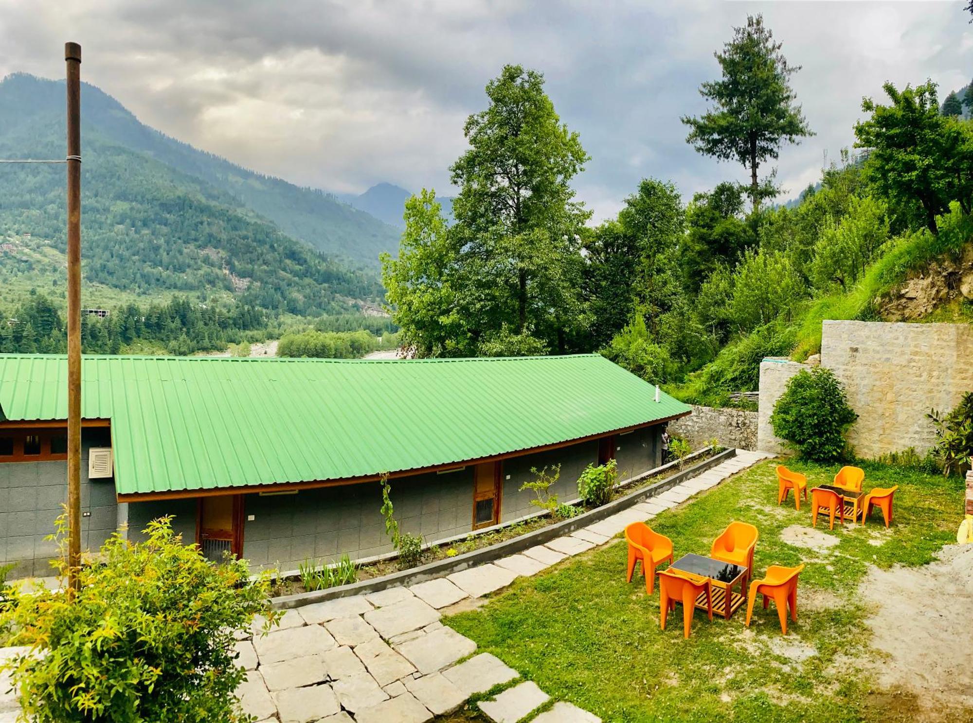 Snow Clad Riverview Hotel & Resort, Manali Exterior foto